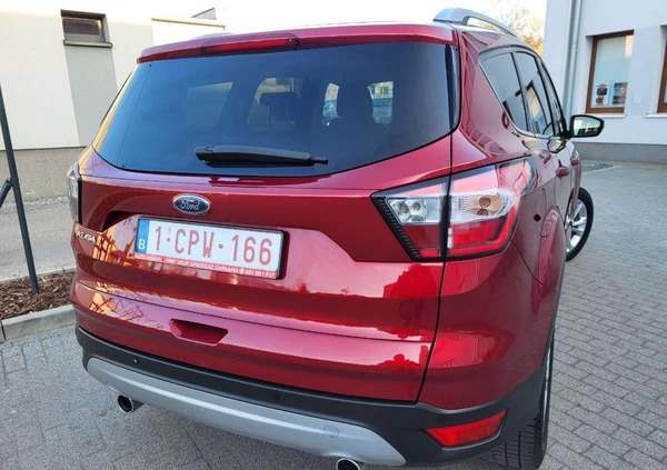Ford Kuga cena 49900 przebieg: 238000, rok produkcji 2016 z Nieszawa małe 352